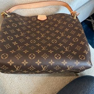 Authentic Louis Vuitton graceful pm